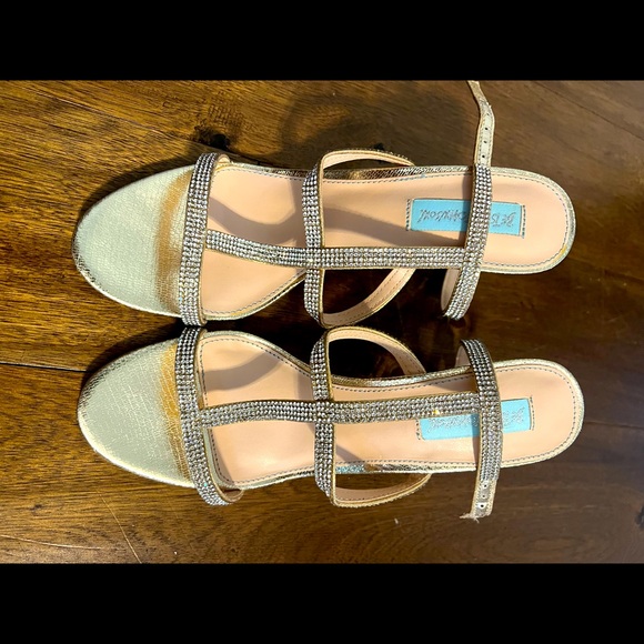 Betsey Johnson Tate Gold Lizard Rhinestone Ankle Strap
Heels - Picture 2 of 6